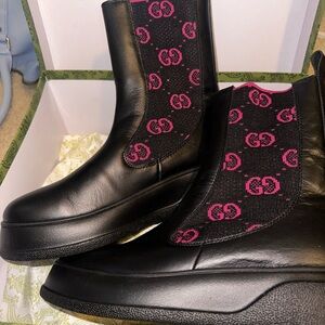 Gucci Chelsea Boots